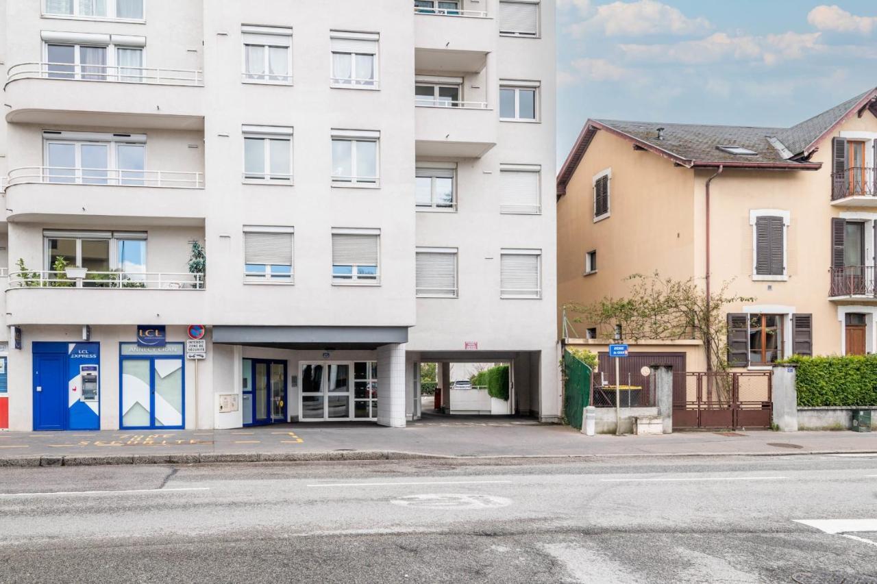 Florentine Furnished Flat Lejlighed Annecy Eksteriør billede